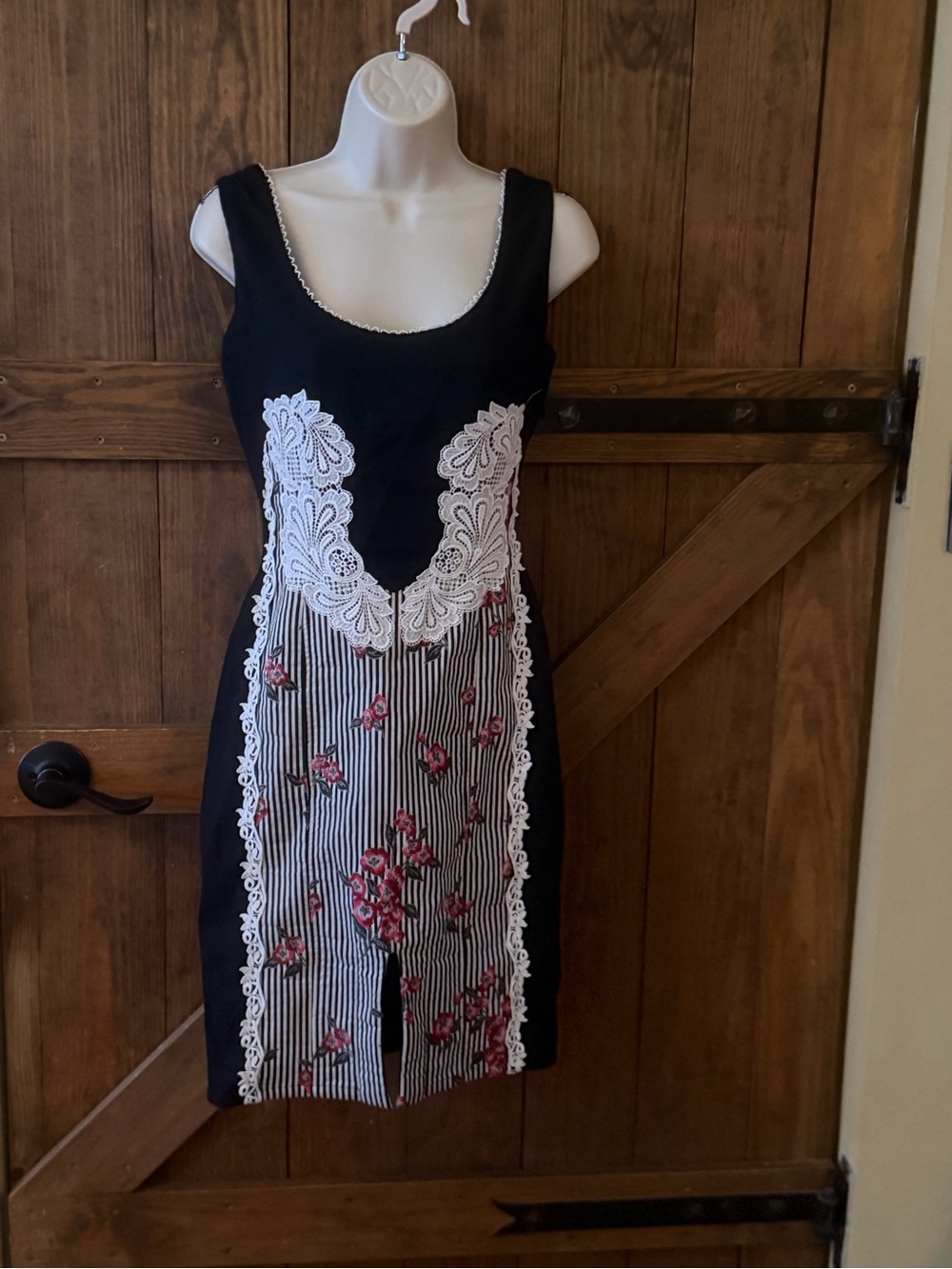 “Vintage Y2K Save the Queen! Made in Italy S, a Rare Find